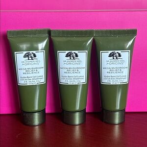 15mlx3 DR. ANDREW WEIL FOR ORIGINS™
Mega-Mushroom Gel Lotion